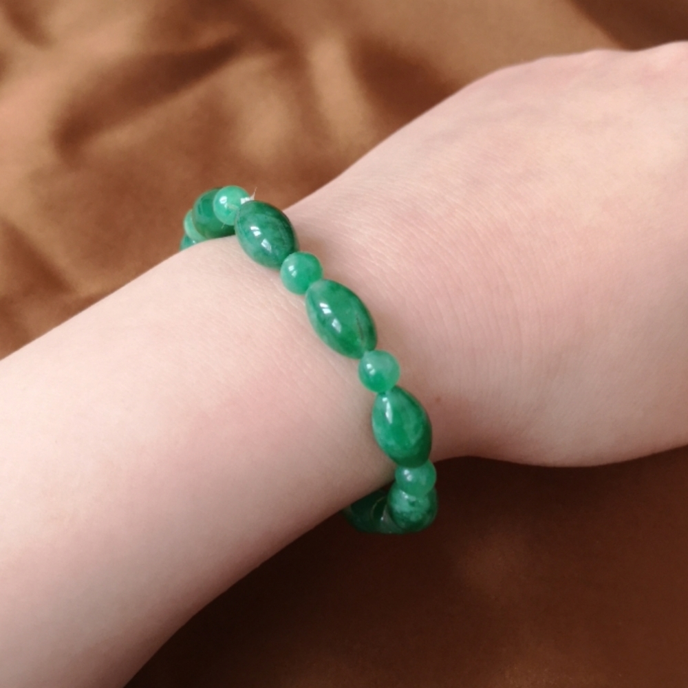 Stone bracelet